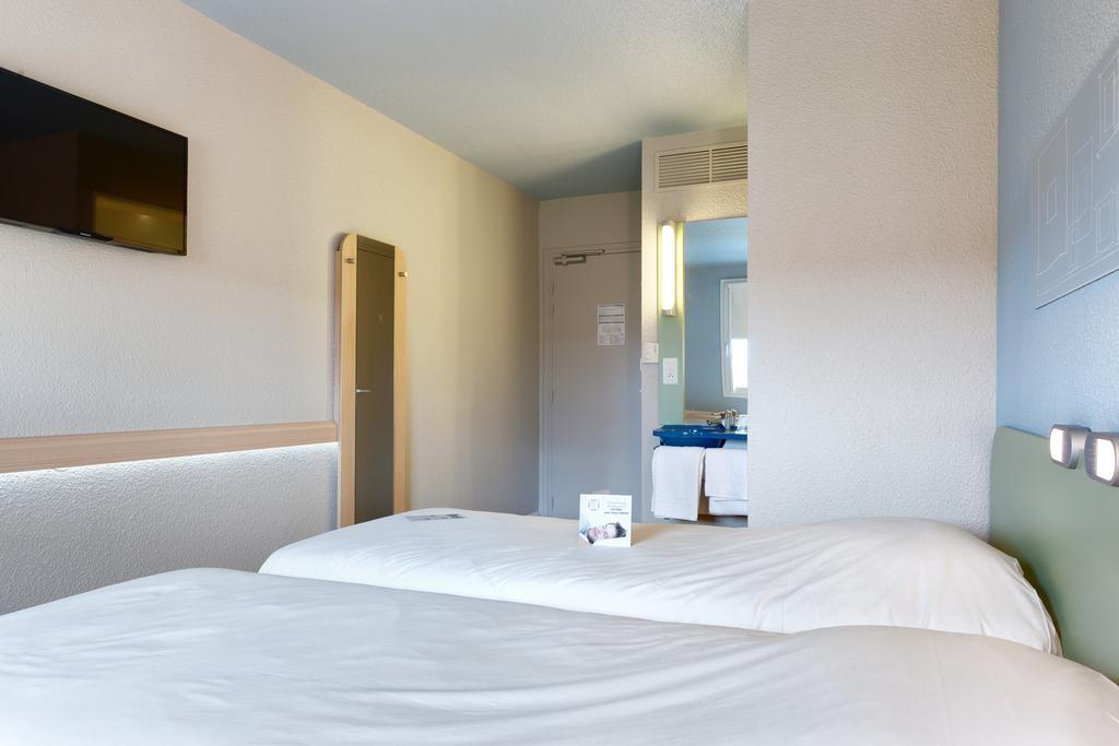 Ibis Budget La Roche Sur Yon Vendespace Mouilleron-le-Captif Eksteriør billede