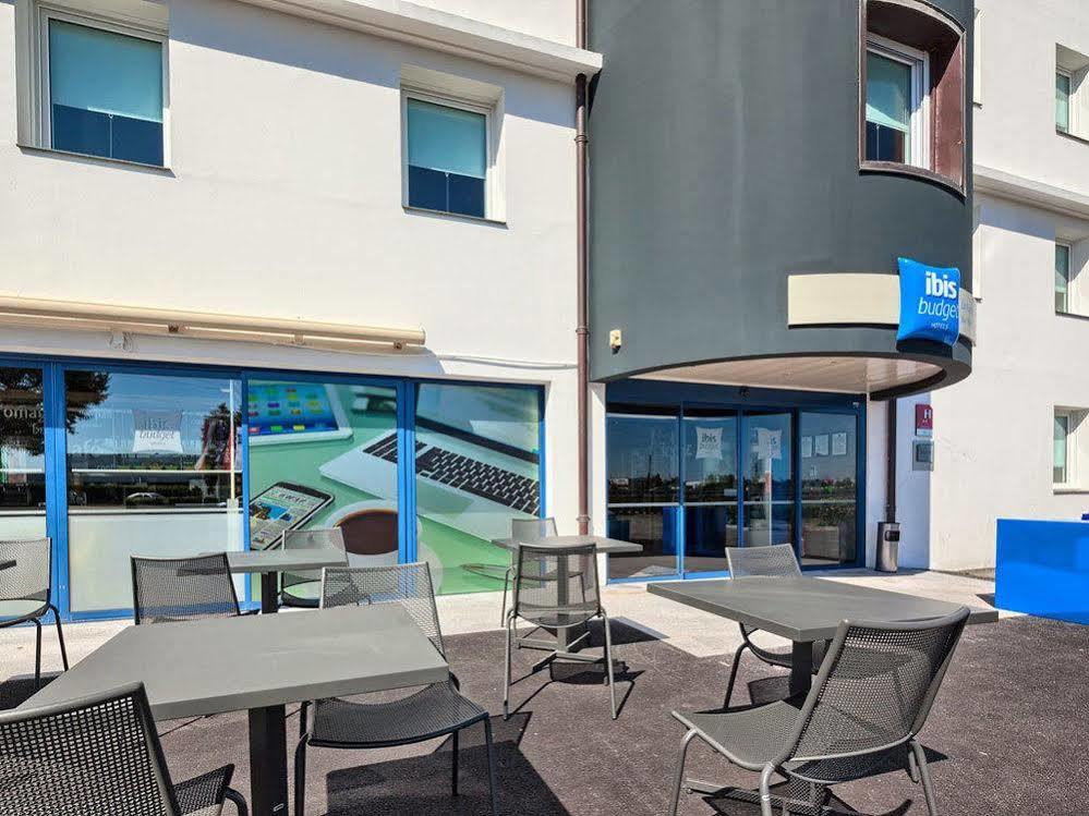 Ibis Budget La Roche Sur Yon Vendespace Mouilleron-le-Captif Eksteriør billede